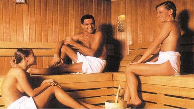 Tenkrát před řadou let 02 - Sauna